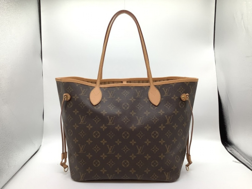 バッグのトートバッグ