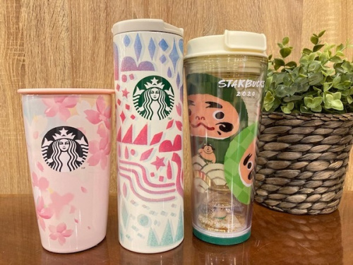 スターバックスのタンブラー