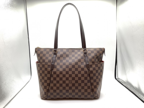 バッグのトートバッグ