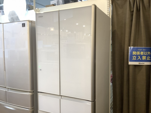 キッチン家電の冷蔵庫