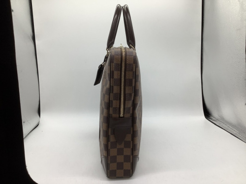 バッグのLOUIS VUITTON
