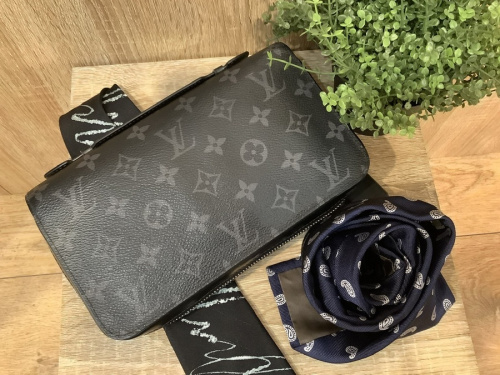 バッグ・財布の財布