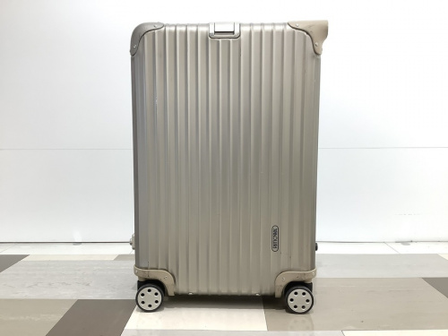 リモワのRIMOWA