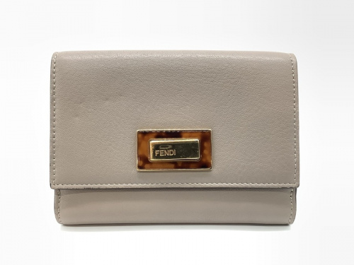 財布のFENDI