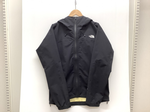 ジャケットのナイロンジャケット