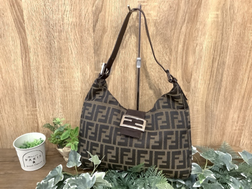 バッグ・財布のショルダーバッグ