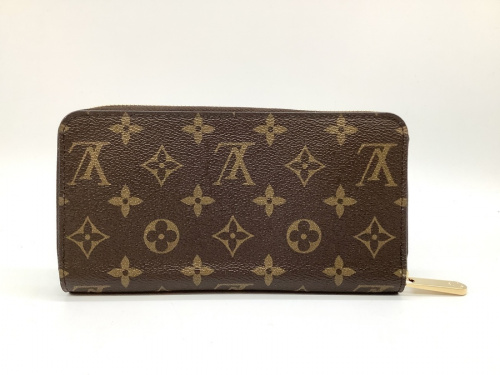 ジッピー・ウォレットのLOUIS VUITTON