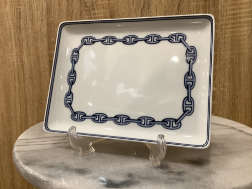 テーブルウェアの洋食器