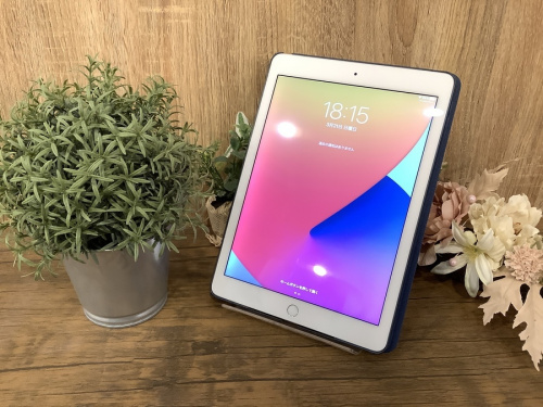 モバイル機器のタブレット