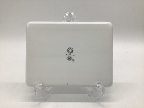 プレートのHERMES