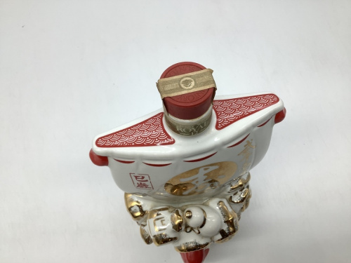 お酒のサントリー