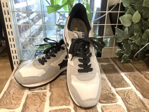 メンズファッションのシューズ