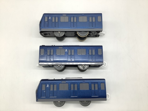 プラレールのTOMY