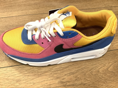 二俣川 スニーカー