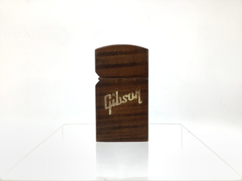 中古楽器の中古ギター