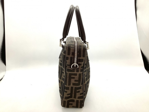 LOUIS VUITTONのFENDI