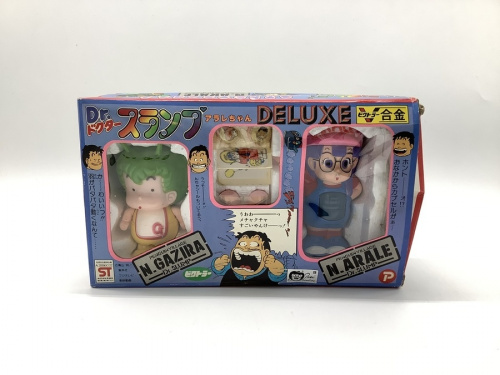 フィギュアのアラレちゃん
