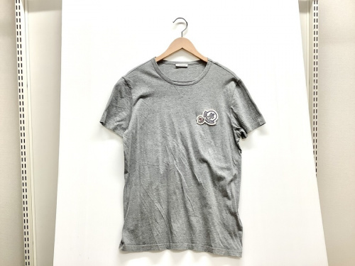 TシャツのMONCLER