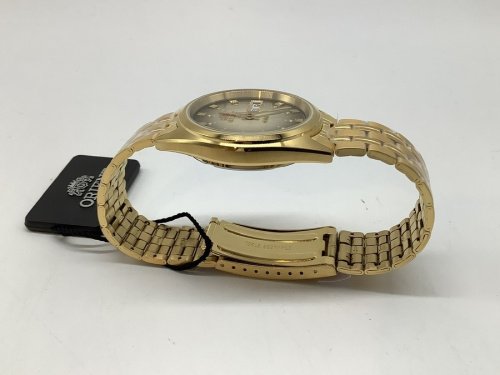 crystal 21 jewelsの二俣川 時計