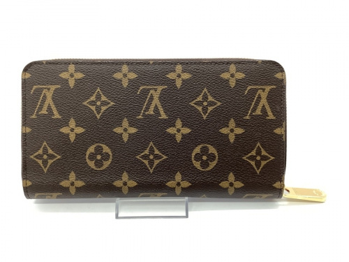 長財布のLOUIS VUITTON
