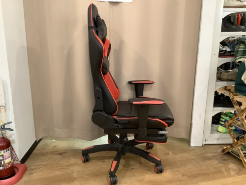 ゲーミングチェアのKINGJIM