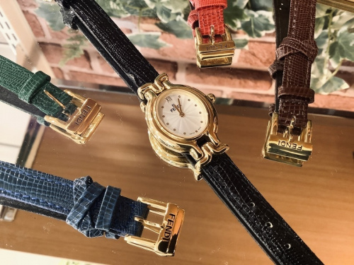 腕時計の腕時計