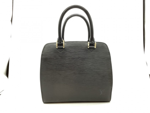 バッグのハンドバッグ