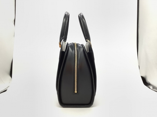 ハンドバッグのLOUIS VUITTON