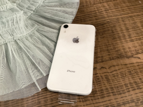 モバイル機器のスマートフォン