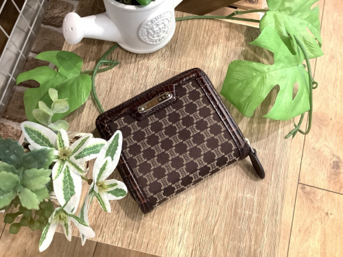 バッグ・財布の財布