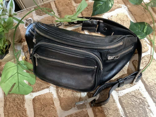 メンズファッションのバッグ