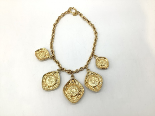 シャネルのCHANEL
