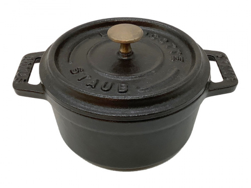 洋食器のSTAUB
