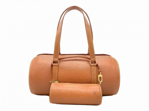 バッグのLOUIS VUITTON