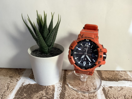 腕時計のスカイコックピット