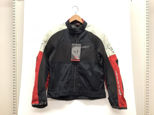 バイクウェアのトップス