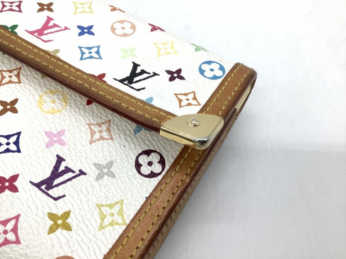 長財布のLOUIS VUITTON