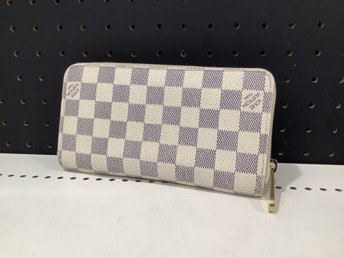 バッグ・財布の財布