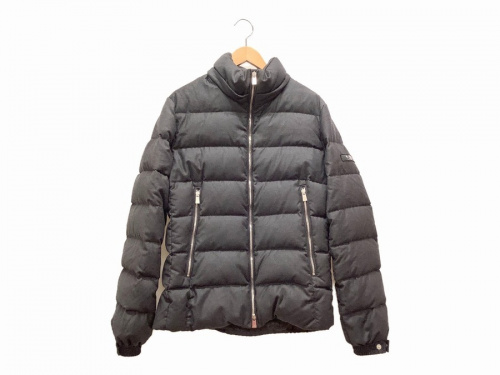TATRASの二俣川 洋服