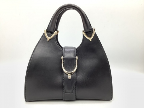 バッグのショルダーバッグ