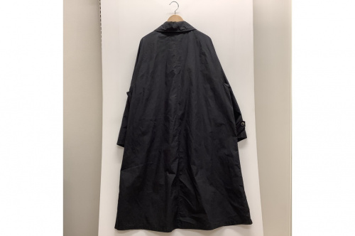 ロングコートのPOLYPLOID