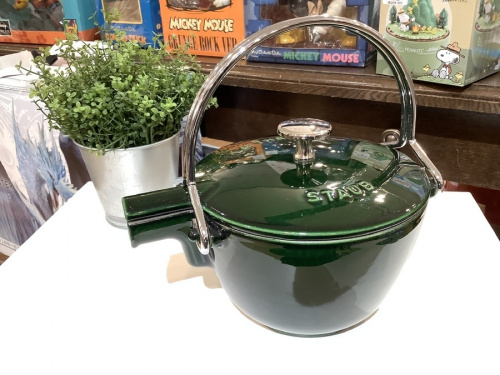 テーブルウェアの喫茶