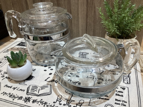 テーブルウェアの喫茶