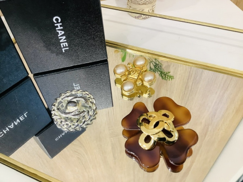 ブランド・ラグジュアリーのCHANEL