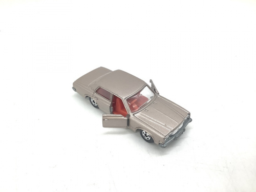 トミカのオートアート