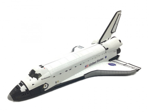BANDAIのスペースシャトル エンデバー号