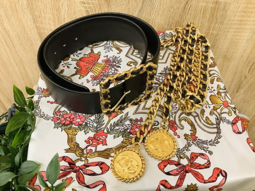 服飾小物のベルト