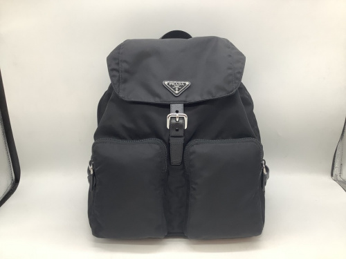 バッグのナイロンリュック