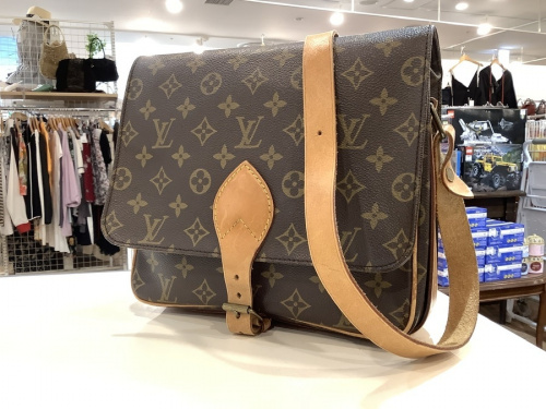 バッグ・財布のバッグ