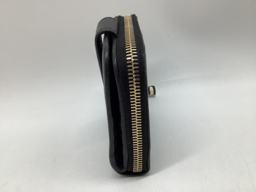 2つ折り財布のYves Saint Laurent